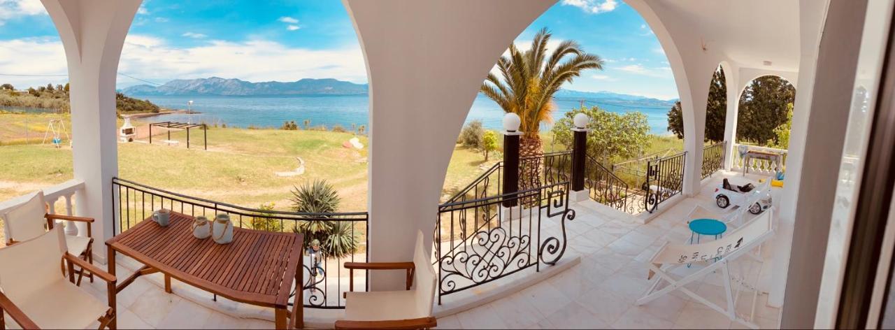 Magic House At Halkida 1M From The Beach! Apartamento Chalkís Exterior foto