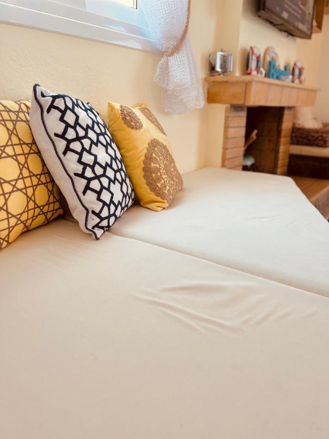 Magic House At Halkida 1M From The Beach! Apartamento Chalkís Exterior foto